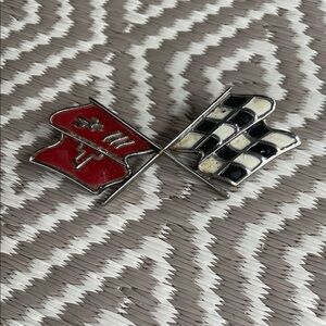 Vintage Chevrolet Corvette 1968-1973 C3 FUEL DOOR FLAG EMBLEM GM 3954546 OEM